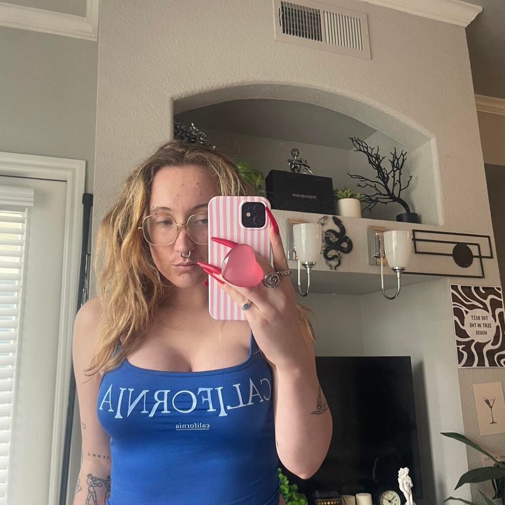 Blue california graphic tank top